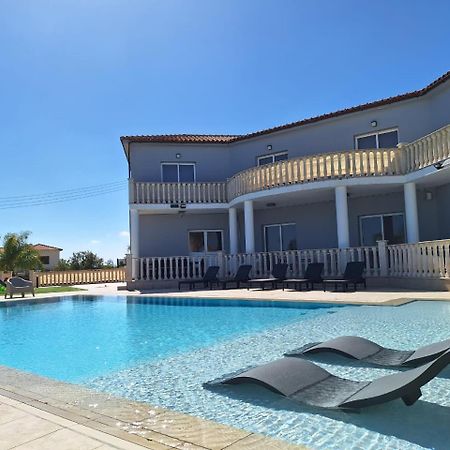 Grand villa Lynn seaview Ayia Napa Exteriör bild