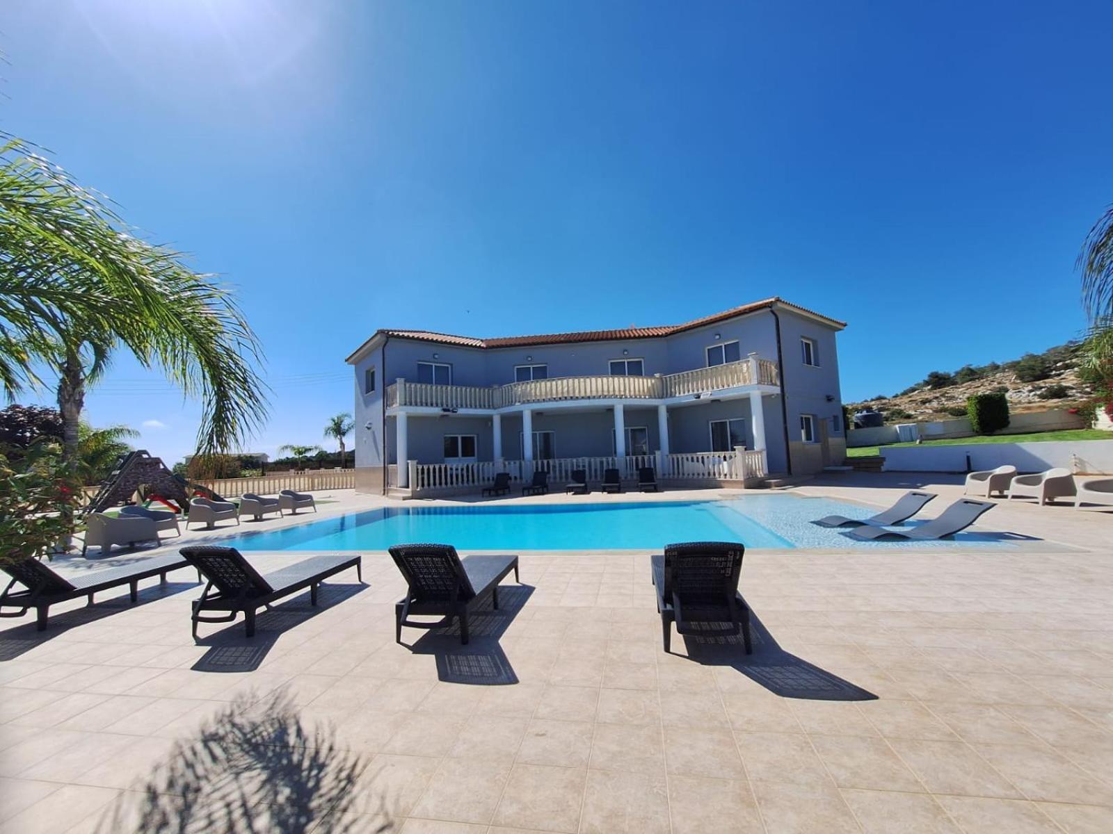 Grand villa Lynn seaview Ayia Napa Exteriör bild